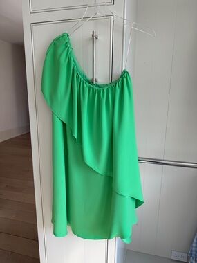 Trina Turk One-Shoulder Asymmetrical Green Ruffle Dress